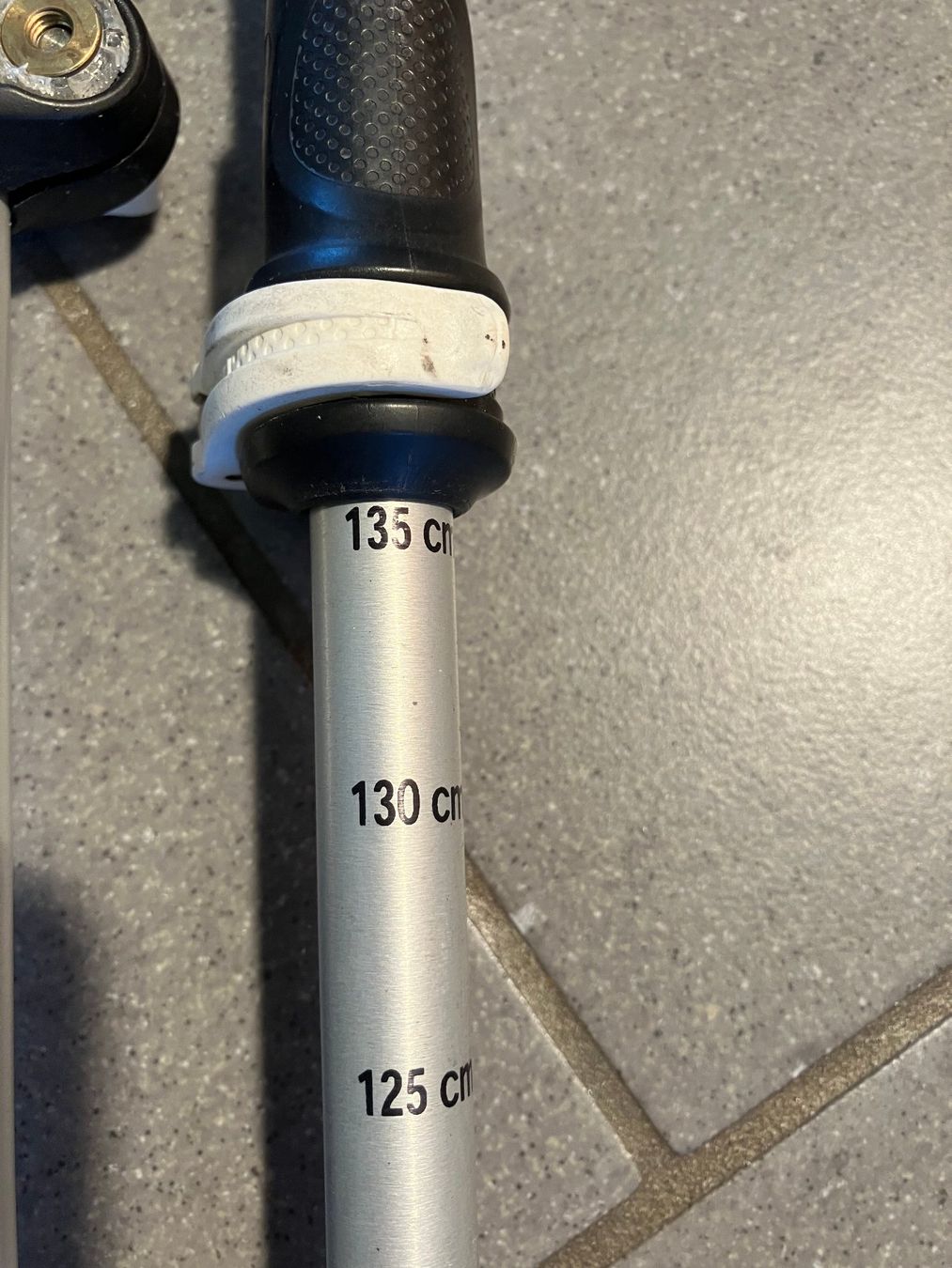 Leki Bastoncini da trekking: LEKI CORKLITE Wanderstöcke max. Länge 135 cm – Nuovo (secondo la descrizione) da Winznau venduto da gugi2009 1