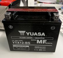 New batterie for motorcycle / vespa YUASA YTX12-BS