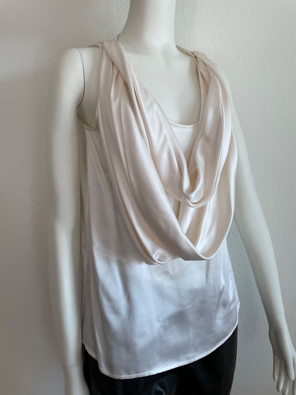 Givenchy Tops: Givenchy Top – Neu (gemäss Beschreibung) aus Winterthur von 19.19 1