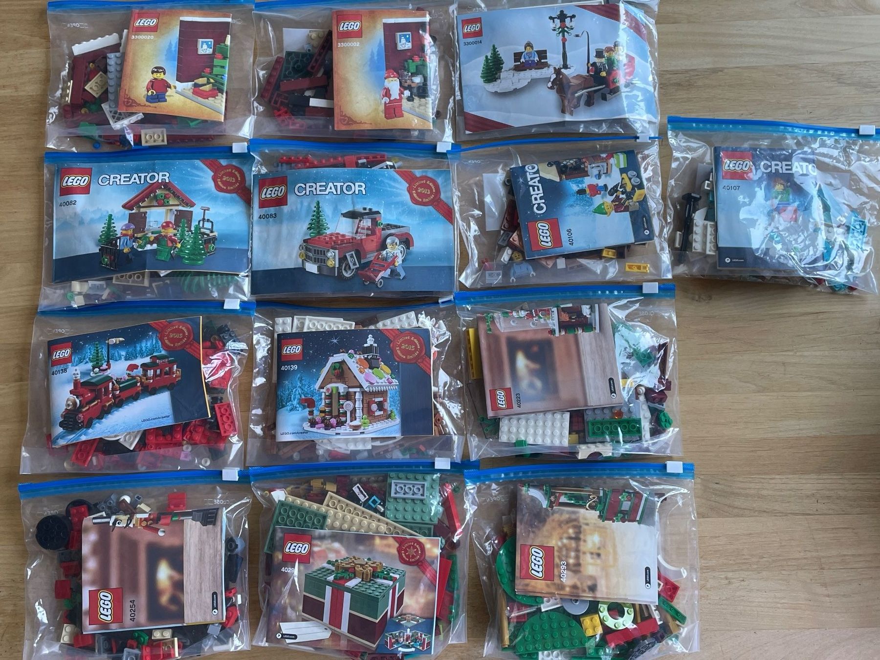Lego Kit di costruzioni: Lego Christmas Limited Editions – Usato da Basel venduto da elino8