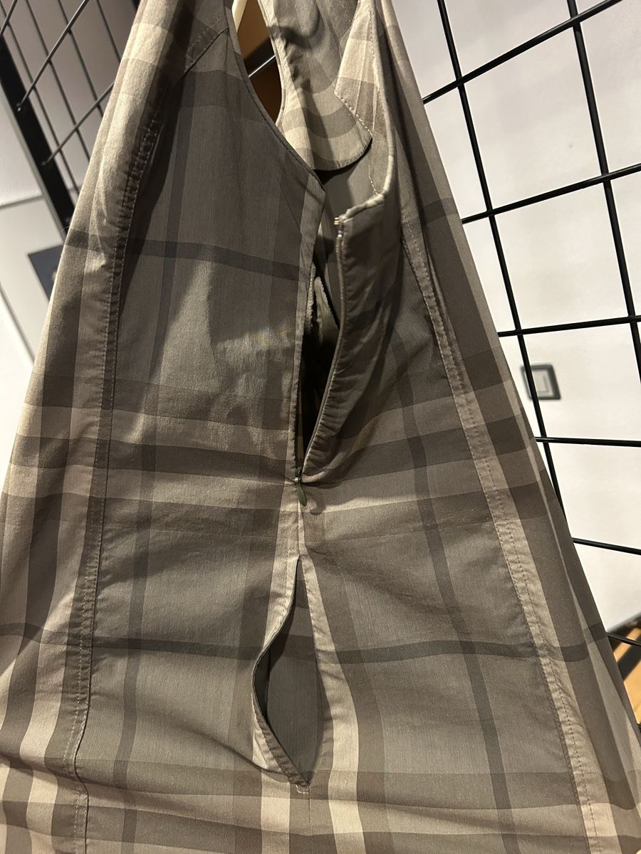Burberry Vestiti: Vestito Burberry – Usato da Biasca venduto da Tomathiss 3