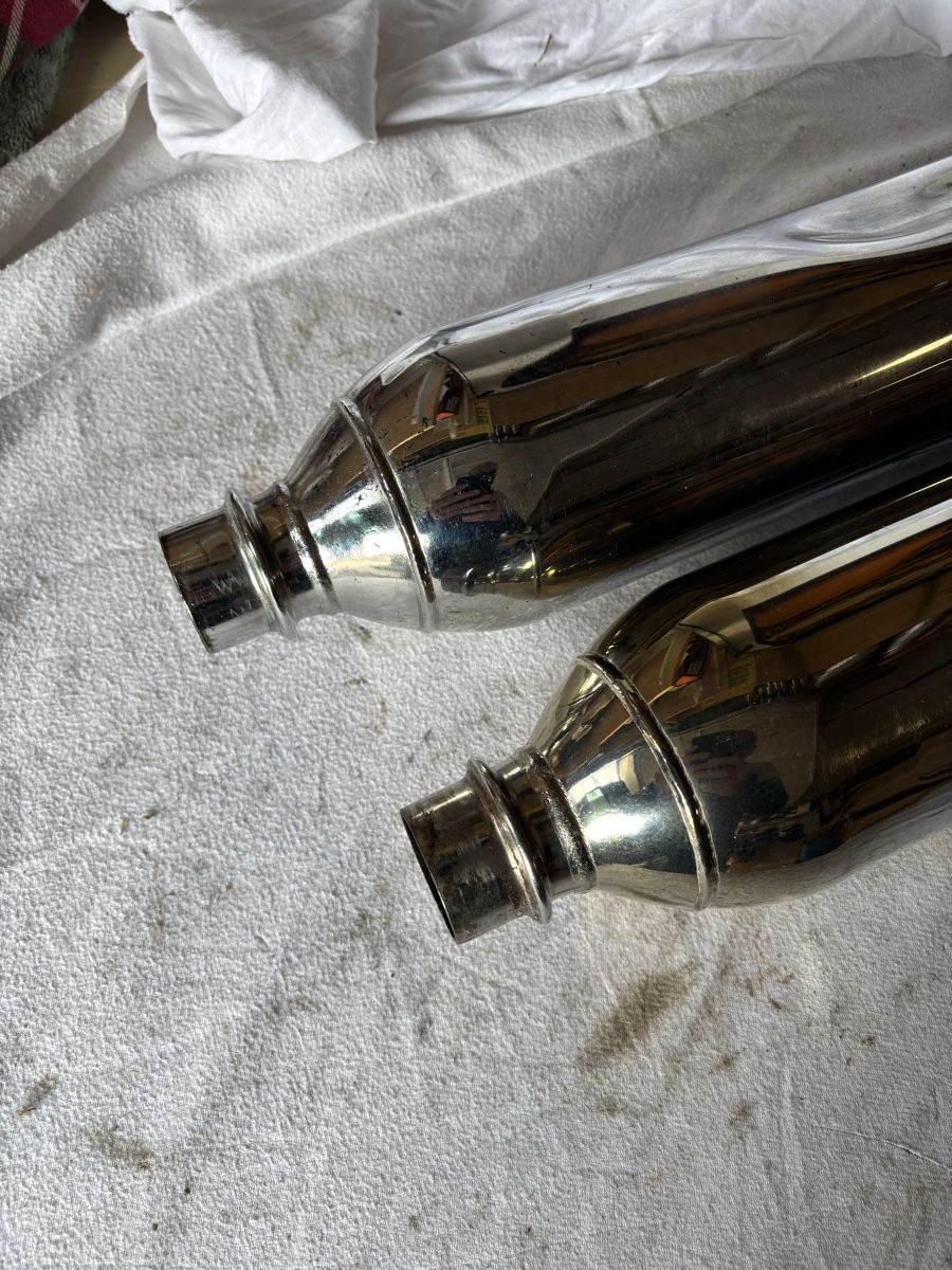 Harley-Davidson Auspuffanlagen: Harley Davidson Auspufftöpfe 65680-85 65682-85 – Gebraucht aus Schötz von Harley35 3