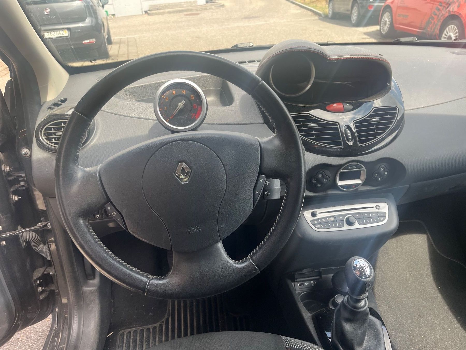 Renault Automobili: Renault Twingo 1.2 75 B5 – Usato da Belp venduto da autocapital 7
