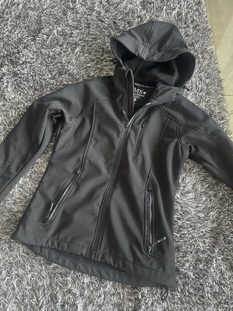 Jacken: BMS Softshell-Jacke Pro 8000/5000 Schwarz mit Kapuze – Neu (gemäss Beschreibung) aus Brugg AG von vivi0211 1