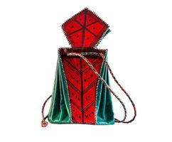 Schlussverkauf - Tuareg Lederbeutel grün/rot gross