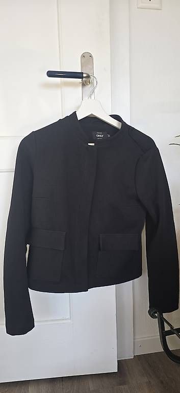 Giacche: Jacke / Blazer schwarz Gr. 36 – Usato da Schaffhausen venduto da isl_dj8w