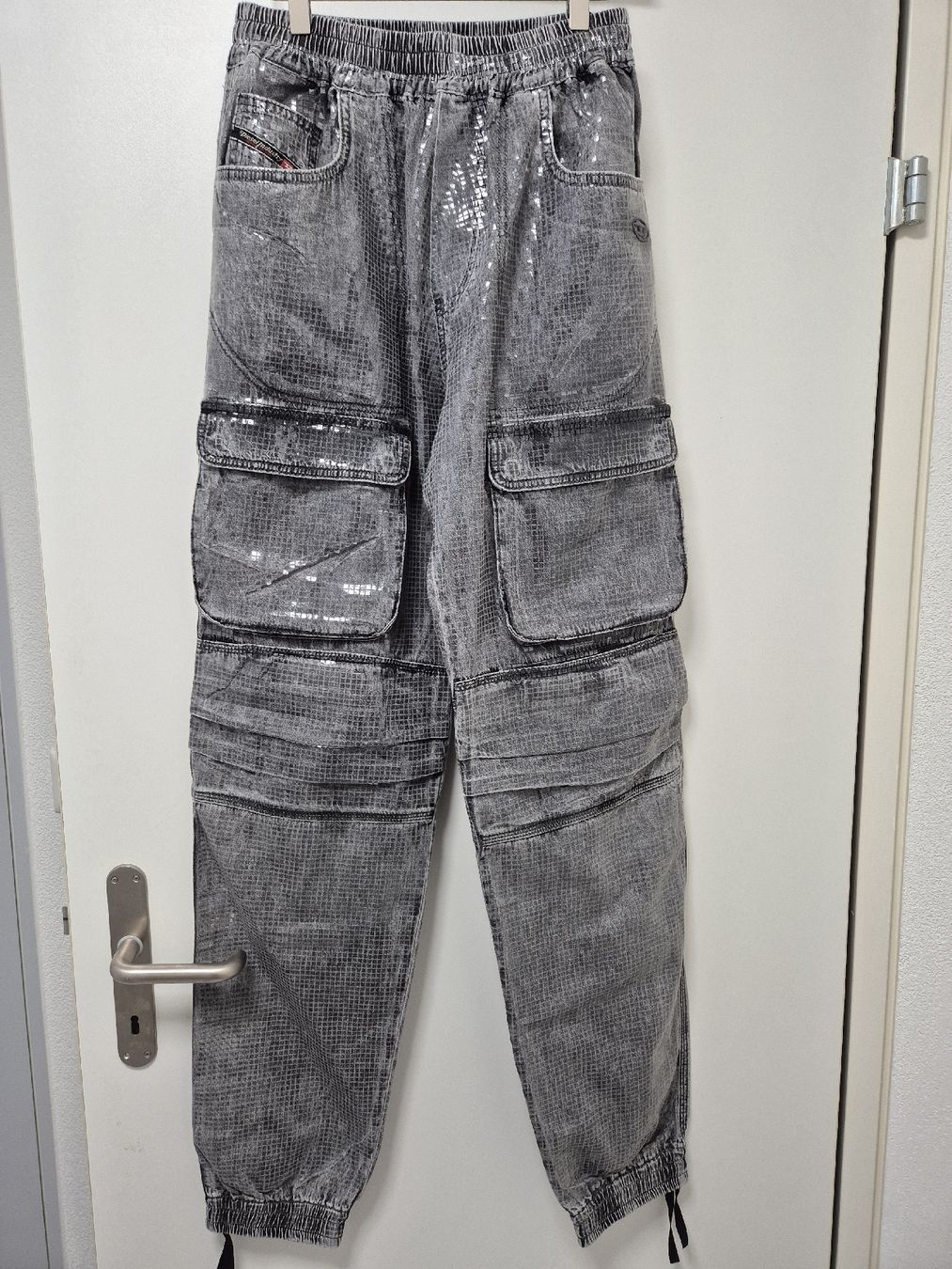 Diesel Jeans: Diesel Jeans Gr. 28 – Gebraucht aus Volketswil von 2000ra