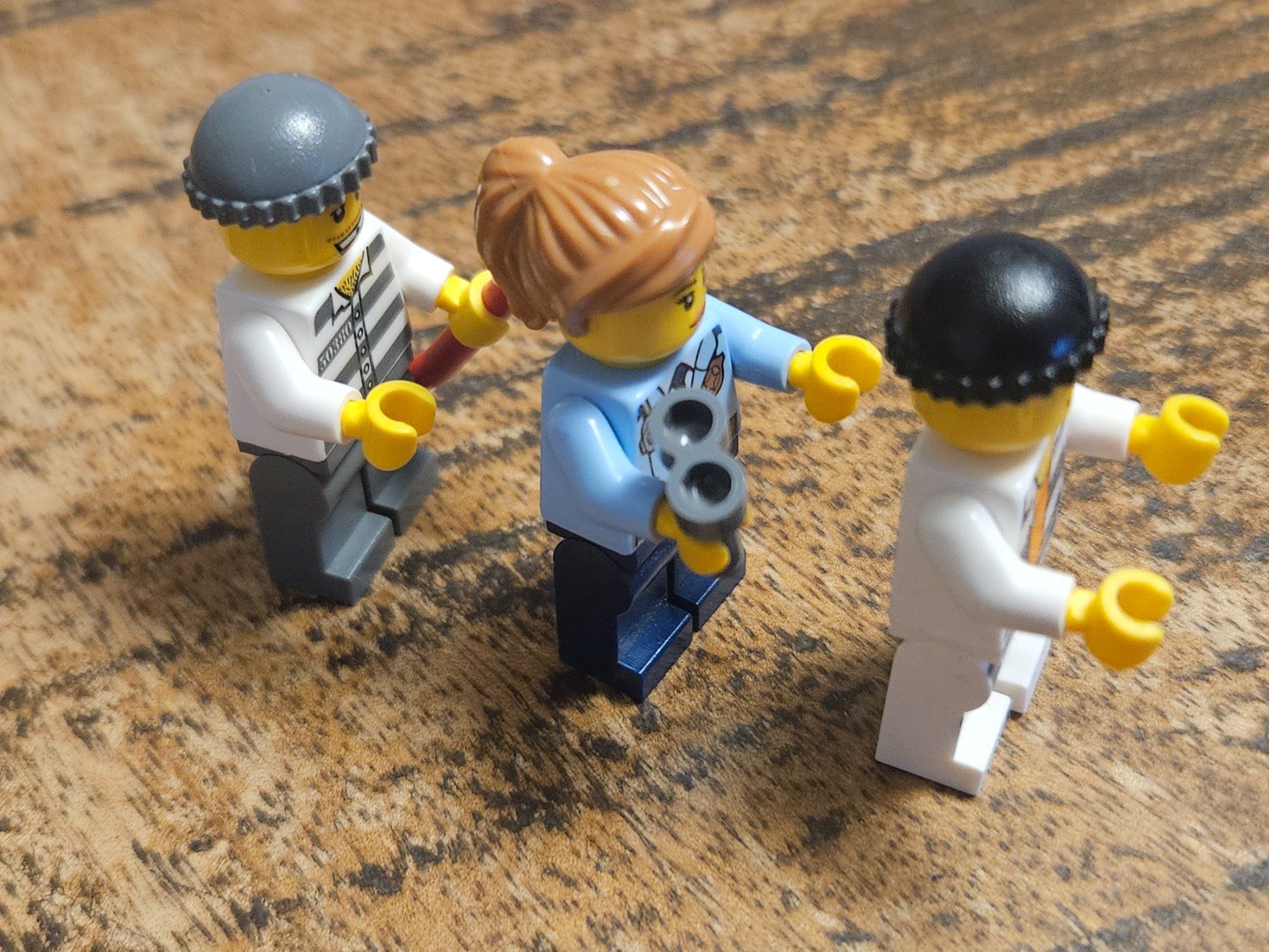 Lego Kit di costruzioni: lot de 3 figurines – Usato da Confignon venduto da Ecrofigs 3