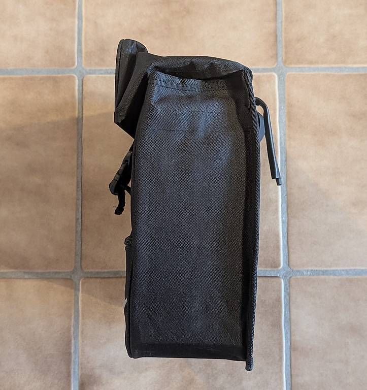 Sacs: Fahrrad Seitentasche von Triumph  – D'occasion à Höri par Makumba2 3
