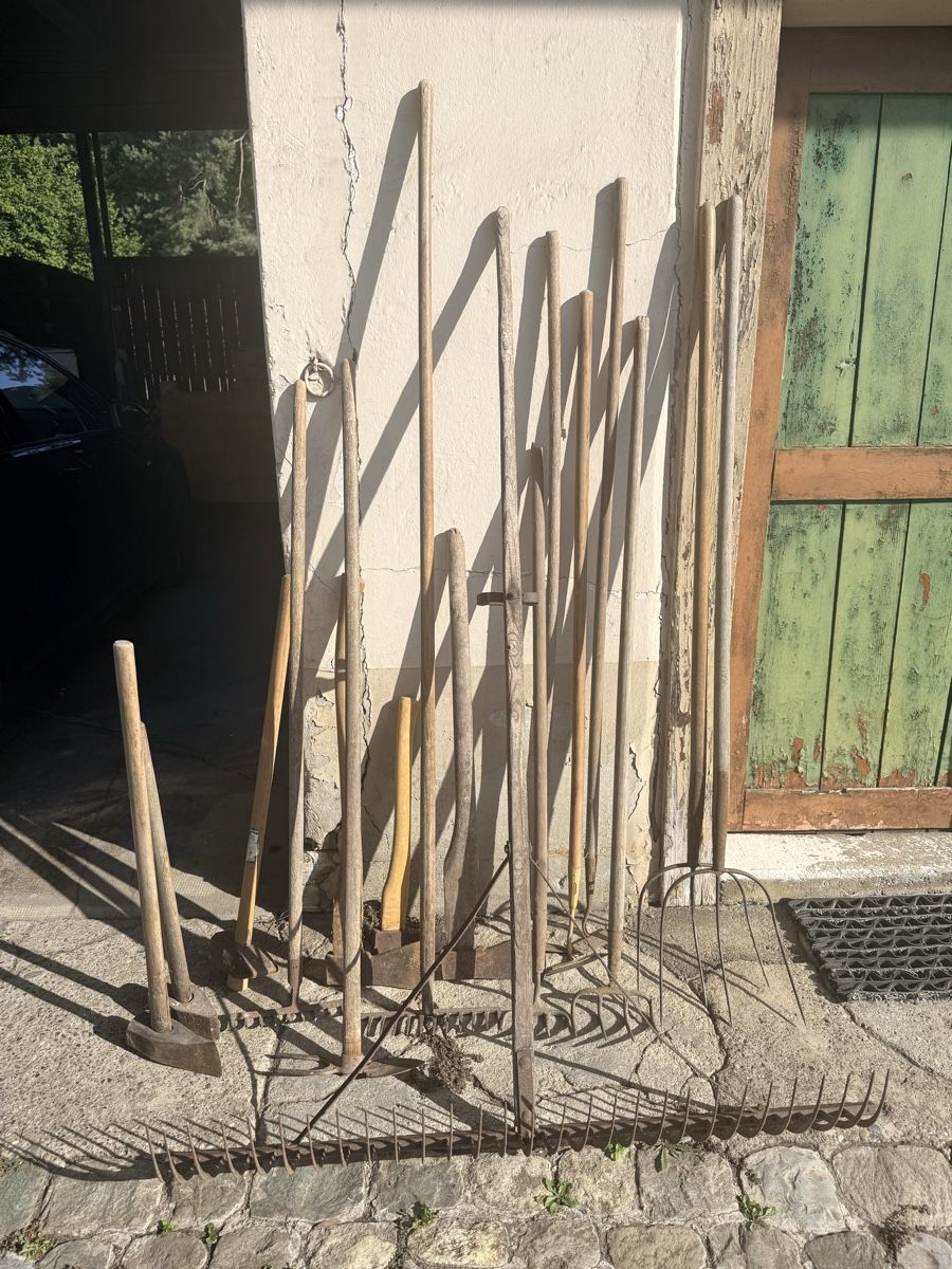 Tutti gli attrezzi: Gartenwerkzeug  – Usato da Schafisheim venduto da Flawiia