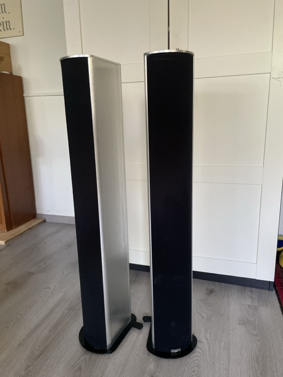 Piega Lautsprecher: PIEGA Lautsprecher PAIR silber/schwarz gebraucht – Gebraucht aus Rüschlikon von Schroth1988