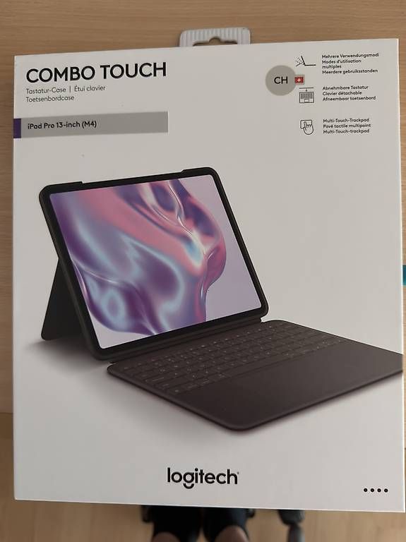 Logitech Claviers: Logitech Combo Touch – Neuf avec emballage d'origine à Dietikon par Maschlapp