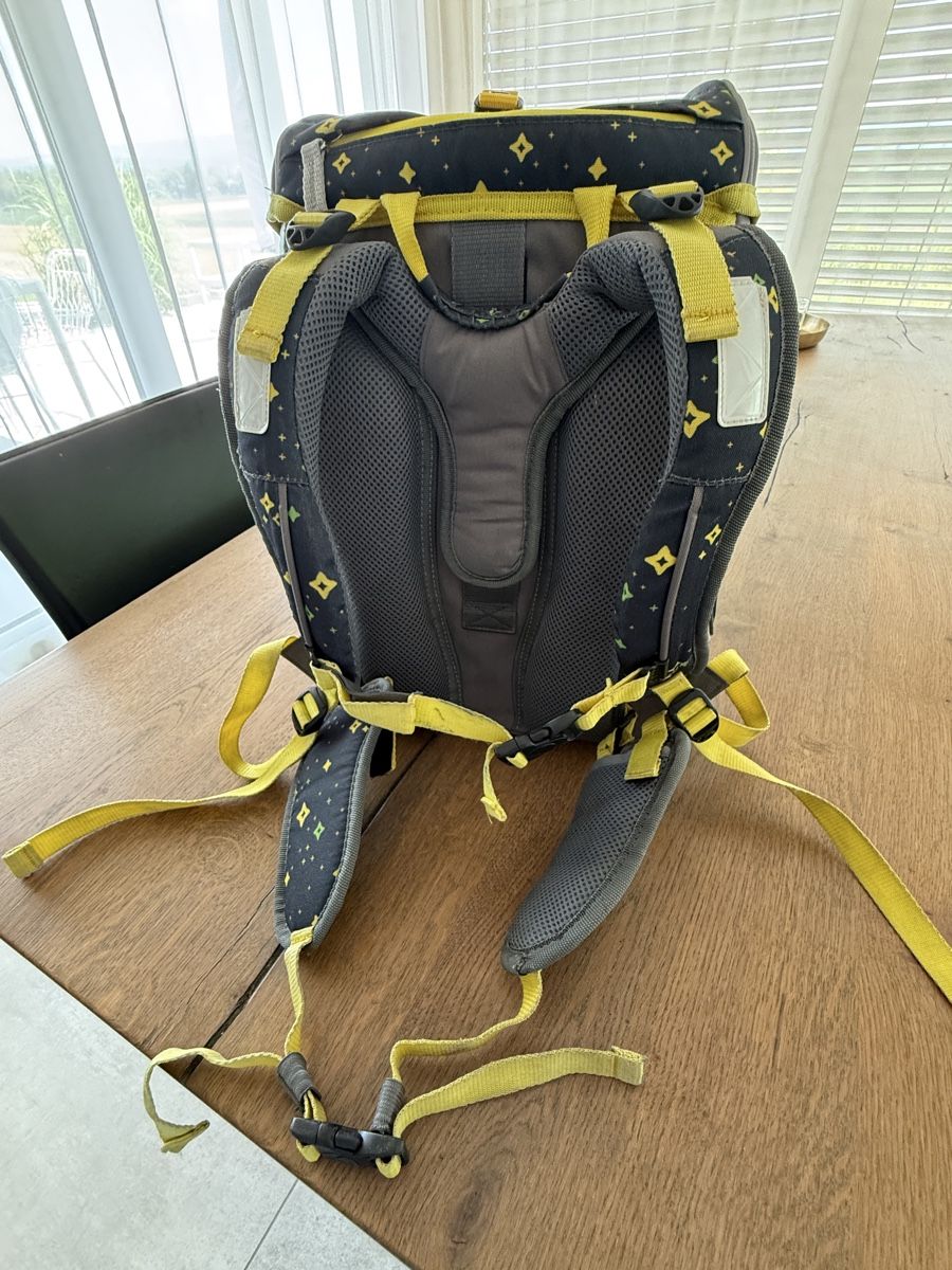 Funki Kindertaschen: Schulrucksack FLEXY-Bag Alien Set – Gebraucht aus Siselen BE von tfo_k6gt 1