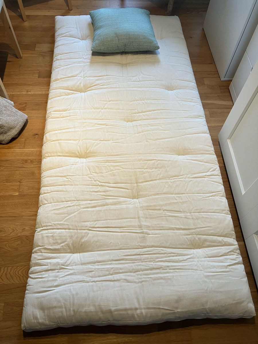 Matelas: Futonmatratze aus Baumwolle – Neuf (Voir description) à Windisch par sri_lk9d