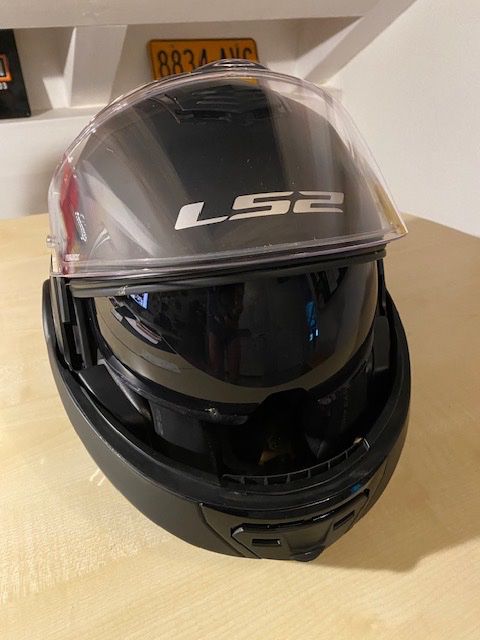 Casques & visières: LS2 Klapphelm / FF399 Valiant Solid black, LS2 Gösse XS – D'occasion à Thun par screamingbenno 9