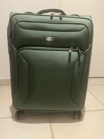 IT Luggage Koffer grün 4 Rollen