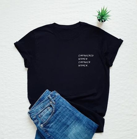 Schwarzes T-Shirt mit Spruch - Grösse XS