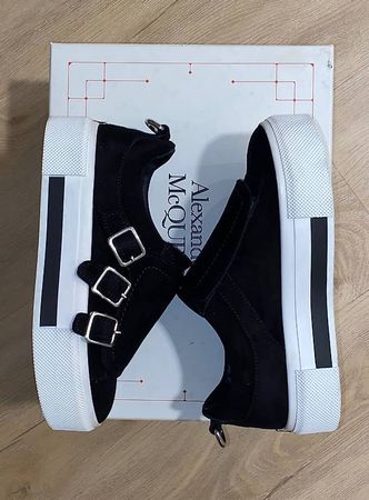 ALEXANDER MCQUEEN Sneakers