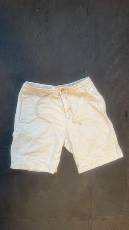 Bequeme Khaki Shorts, Grösse S - Perfekt für den Sommer