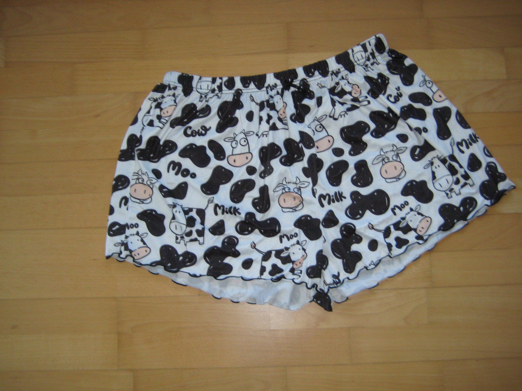 Altra biancheria intima: Short mit Kuhmuster Grösse XXL – Usato da Dietlikon venduto da kue_6cd5