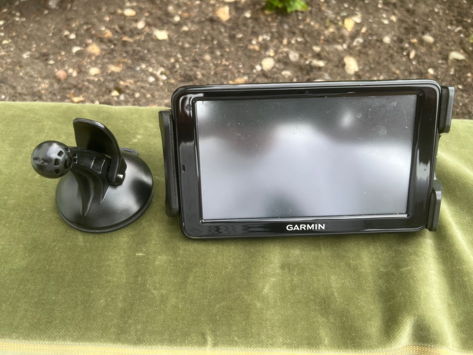 Garmin Navigation: Garmin nüvi 2595LMT mit Lifetime Maps – D'occasion à Magden par Hornet2 1