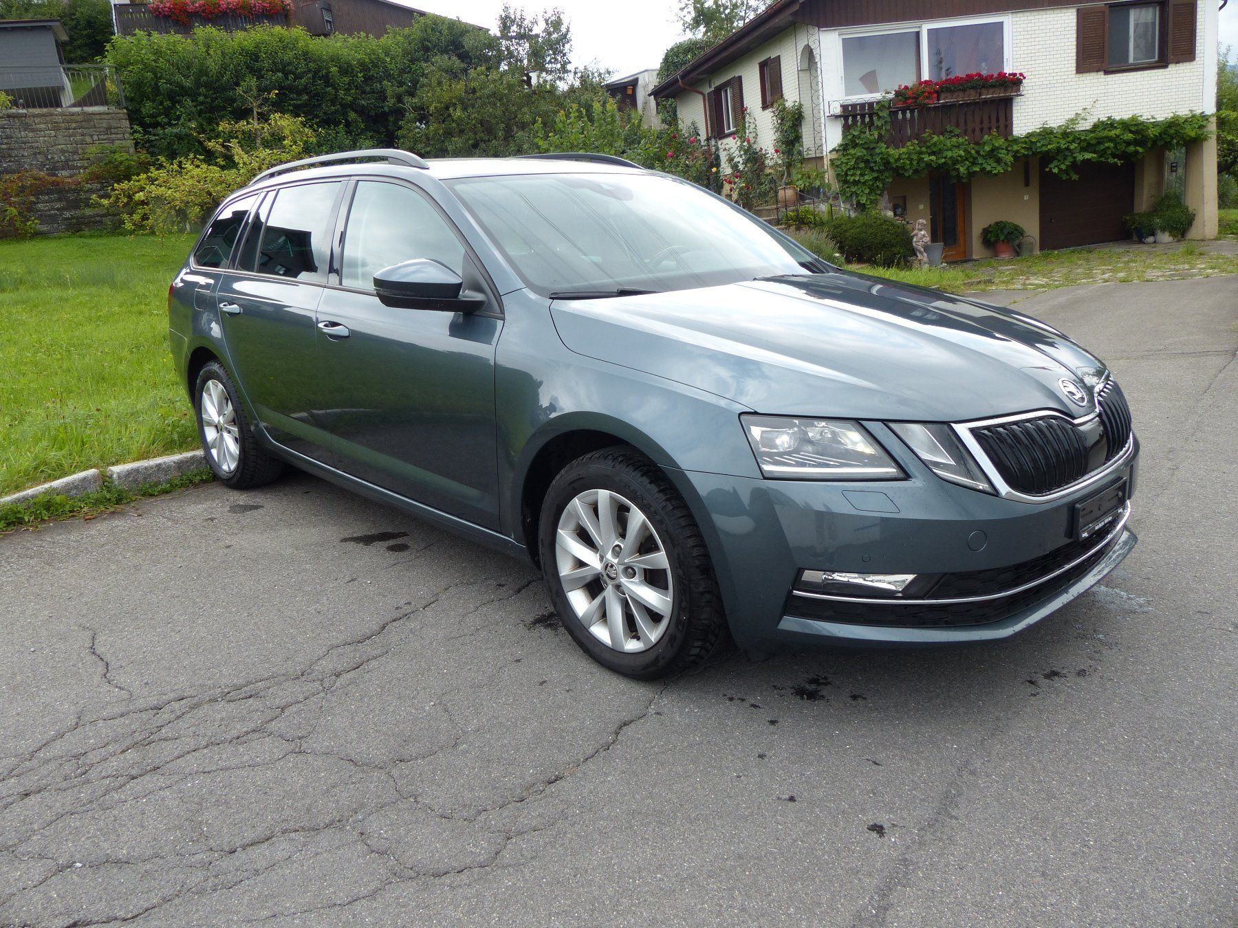 Skoda Automobili: Skoda Octavia 2.0 TDI – Usato da Edlibach venduto da dittli-automarkt 1