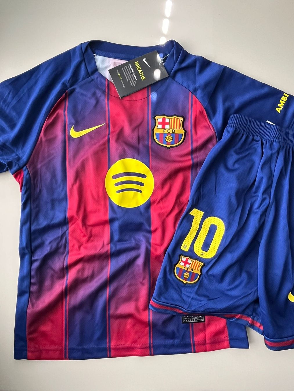 Leibchen & Hosen: Lamine Yamal Barcelona – Neu und originalverpackt aus Worben von zai_dv76 1