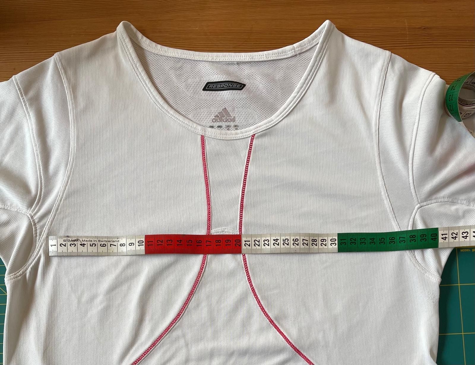 Adidas T-shirt: ADIDAS Langarmshirt – Usato da Dättwil AG venduto da fio_d76l 9