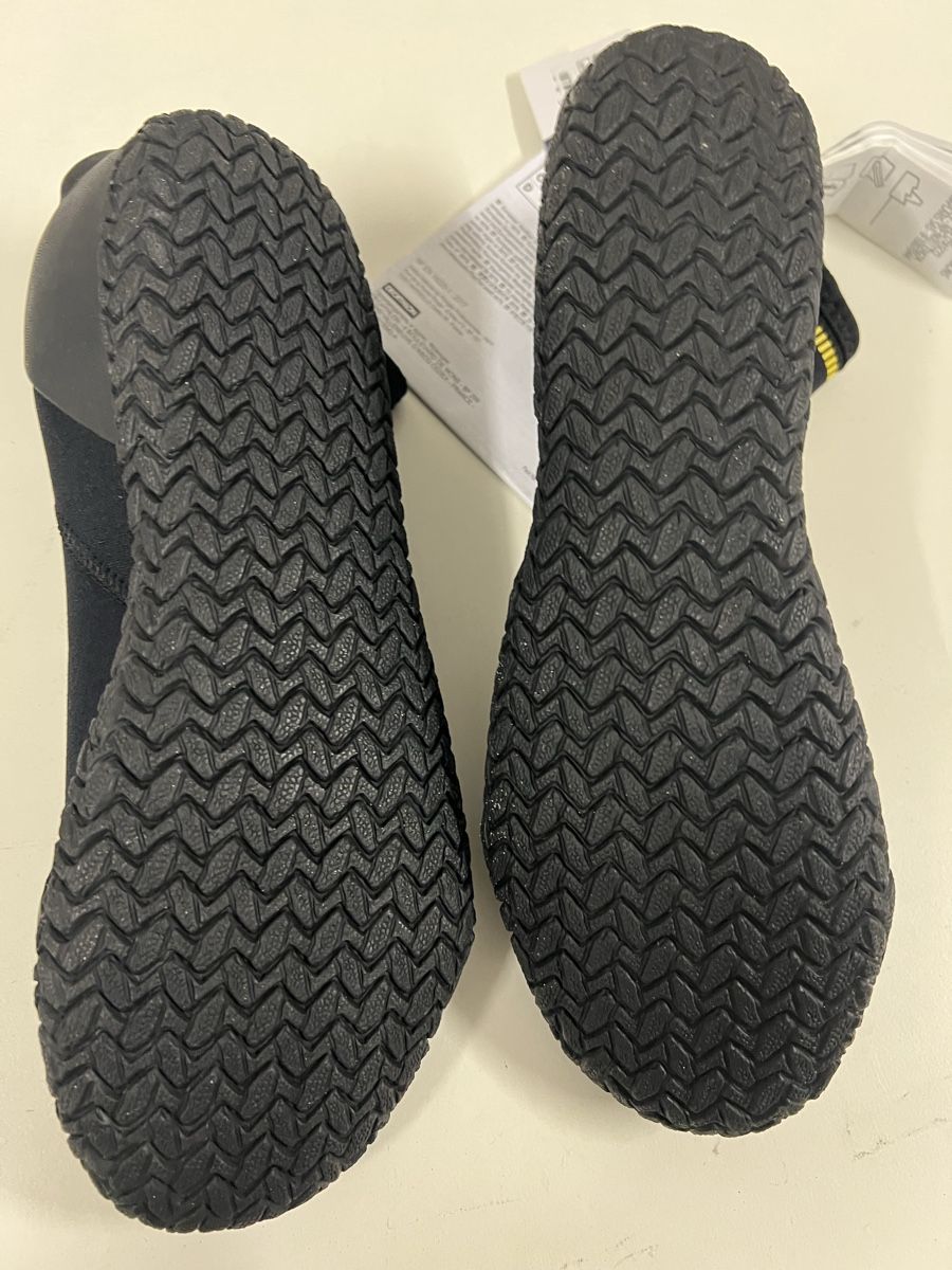 Decathlon Scarpe da uomo: Neopren Schuhe 42/43 neu – Nuovo e nell'imballaggio originale da Winterthur venduto da ruebliangel 2