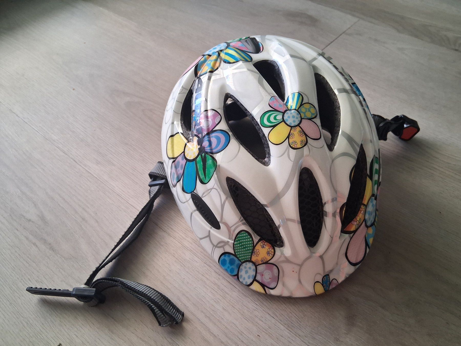 Caschi: Kinder Velohelm 46-51cm – Usato da Schlieren venduto da Mariel1985