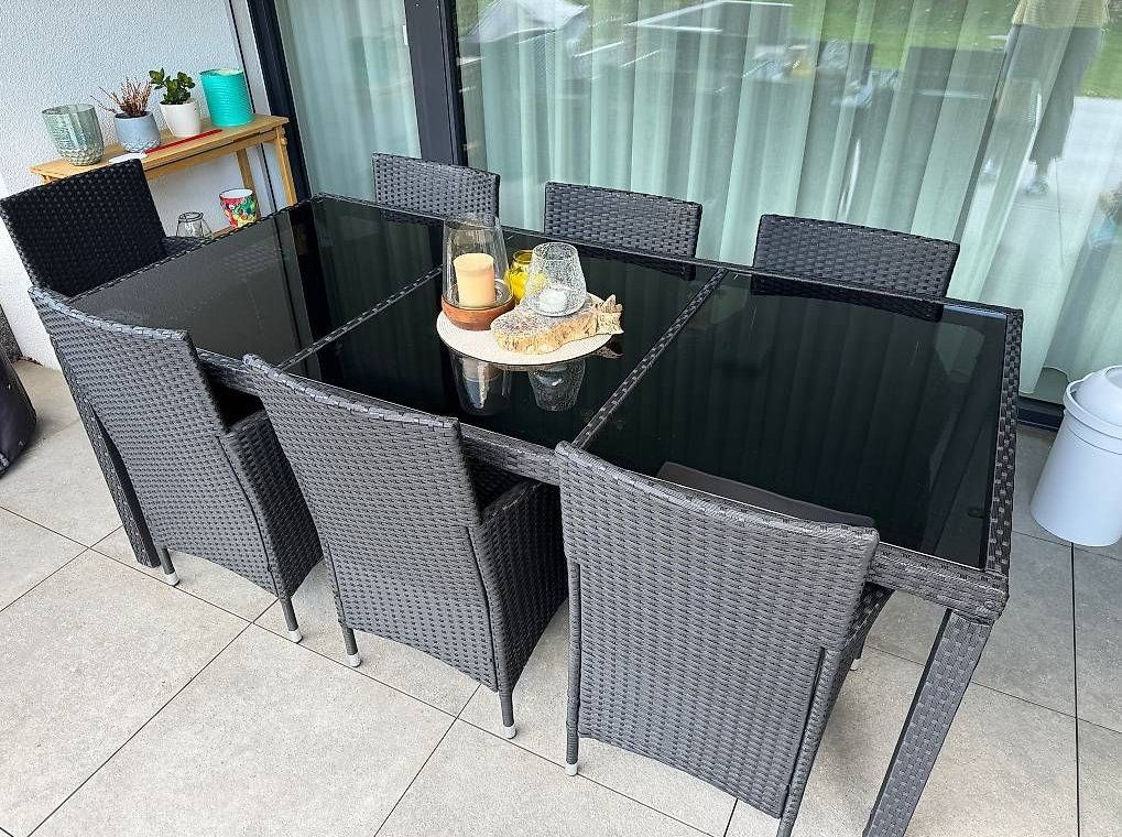 Set di tavolo e panche: Gartenmöbel Set Rattanoptik mit Tisch gebraucht – Usato da Rüti ZH venduto da brezni-69