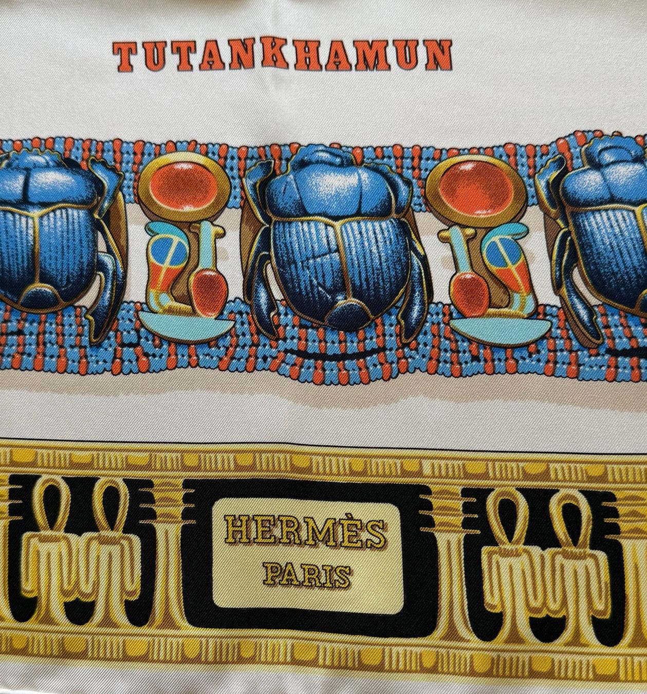 Hermès Foulards, Tücher & Schals: Foulard Hermes Seide, Tutankhamun – Gebraucht aus Uetikon am See von goalgetter02 1