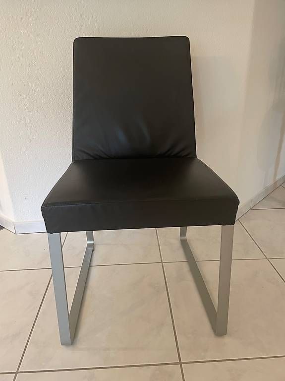 Stühle: 8Stk Wohnzimmer Stühle – Gebraucht aus Fischbach-Göslikon von gamamiro 2