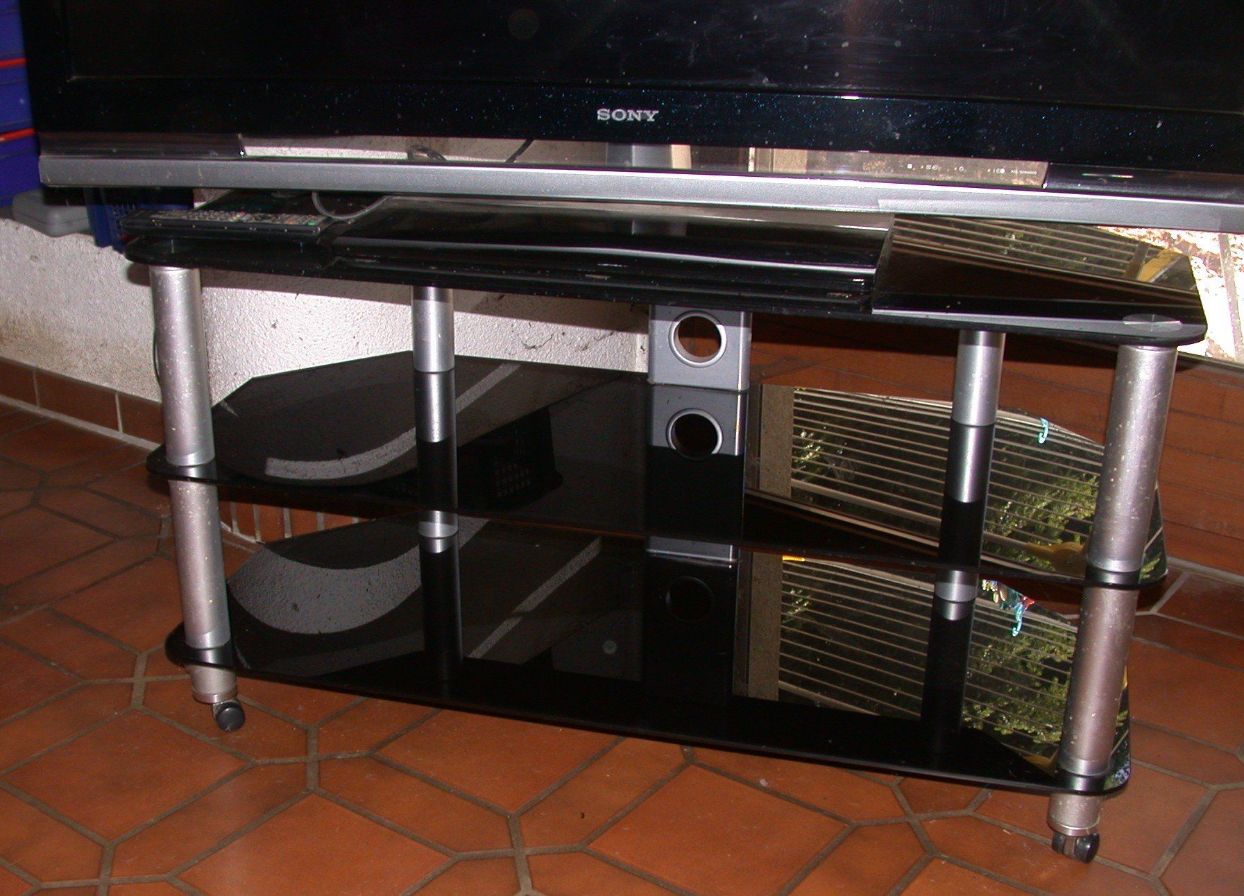 Meubles TV: Fernsehmöbel in Glas – D'occasion à Lengnau AG par imf_s96l