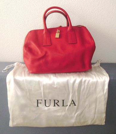 Leder - Handtasche m. Schulterriemen,  Rot *Furla* Neuwertig