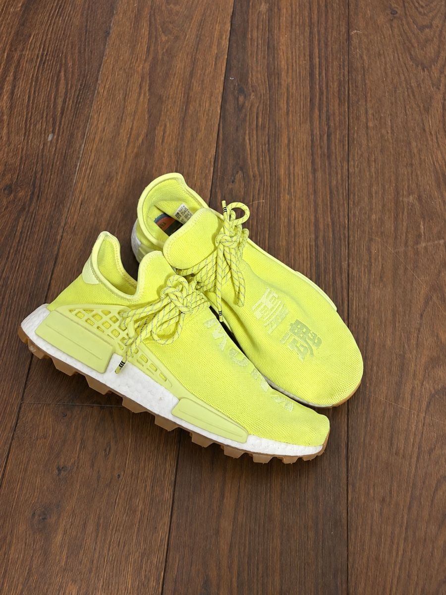 Adidas Scarpe da uomo: Adidas NMD Hu  – Nuovo (secondo la descrizione) da Muttenz venduto da mar_ltc7