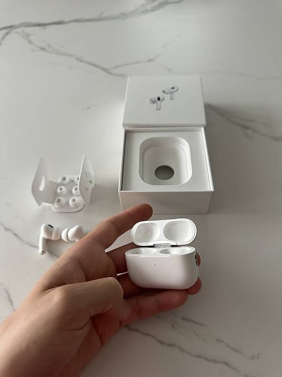 Apple Kopfhörer: Airpods Pro 2 – Gebraucht aus Wohlen AG von prettymf 2