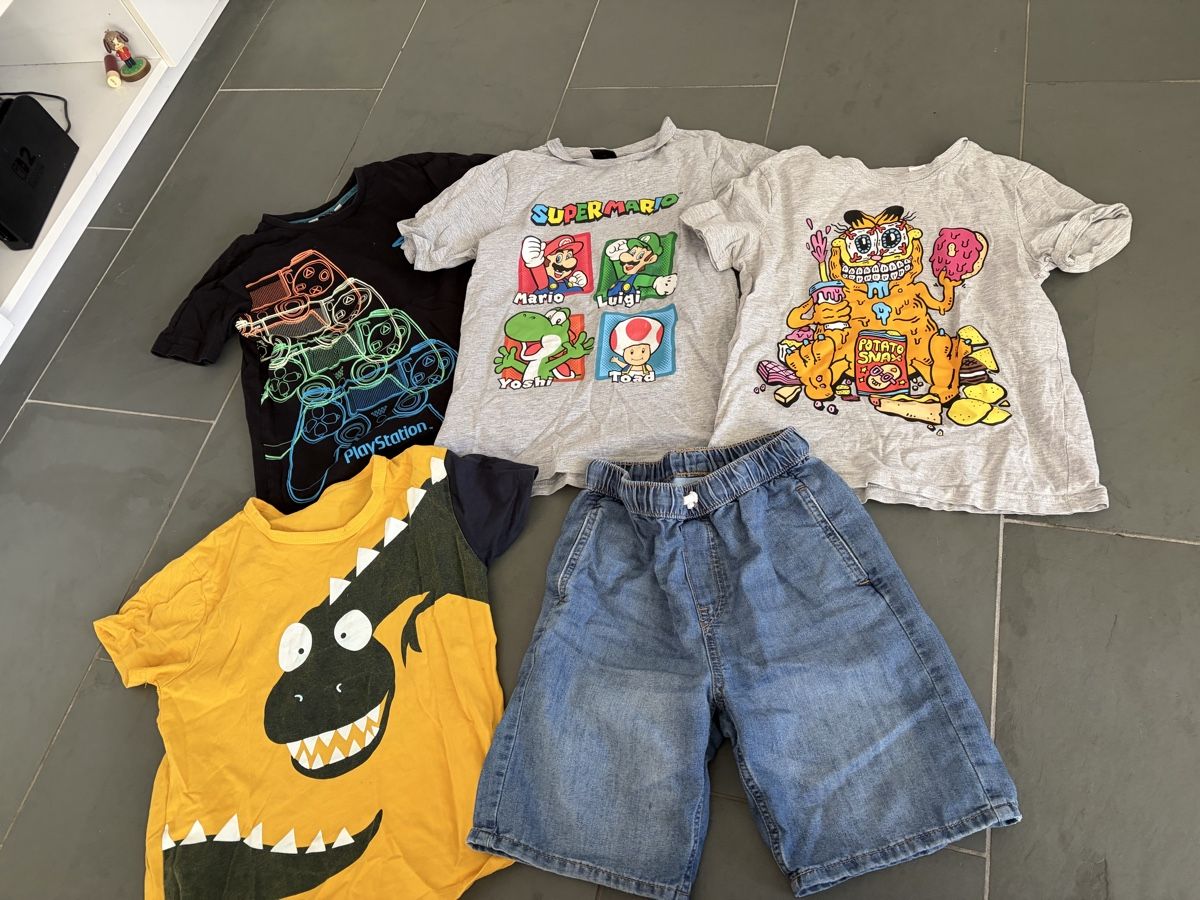 Lotti & Set di vestiti: Boy paket gr 134/140 – Usato da Näfels venduto da Cecilia89 2