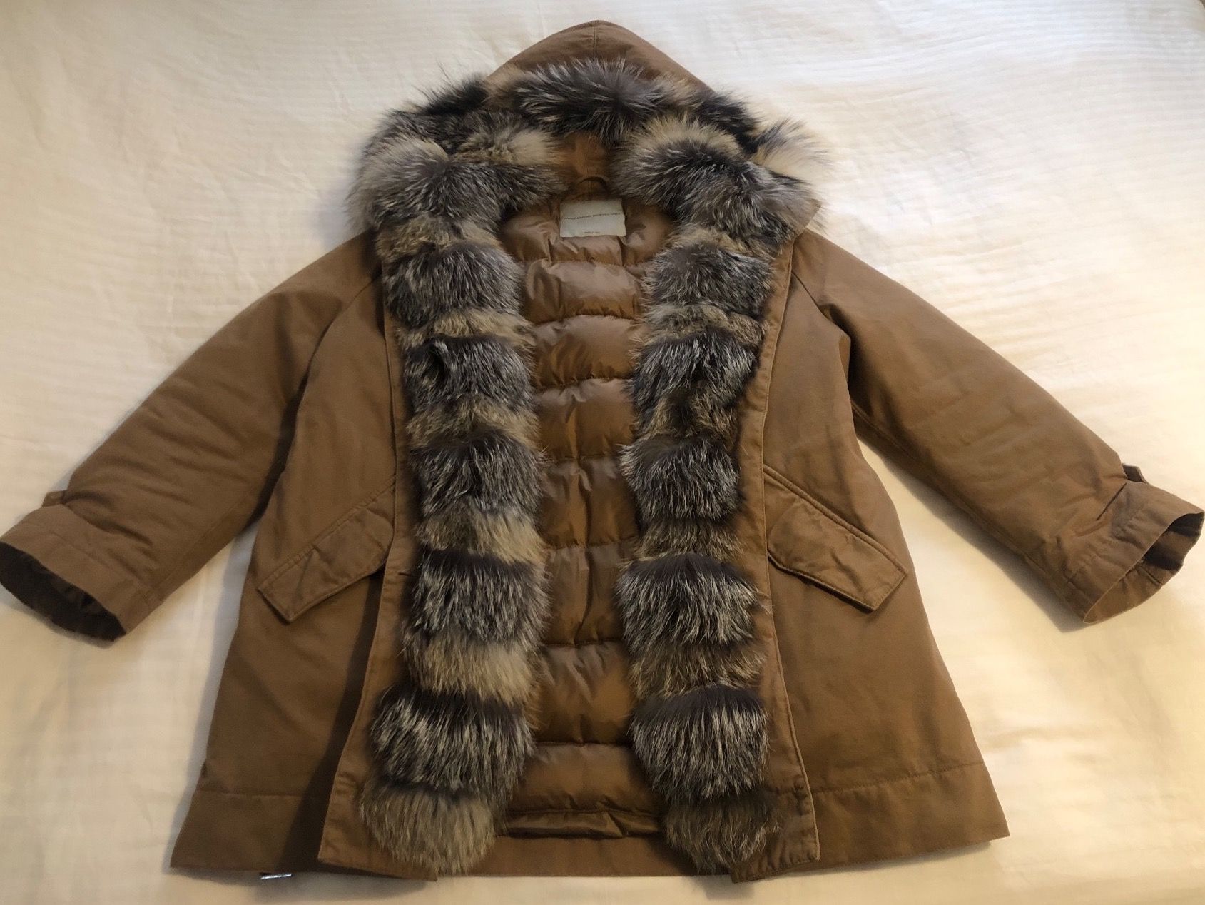 Ermanno Scervino Mäntel: Ermanno Scervino parka – Neu (gemäss Beschreibung) aus Zürich von Yanches 2