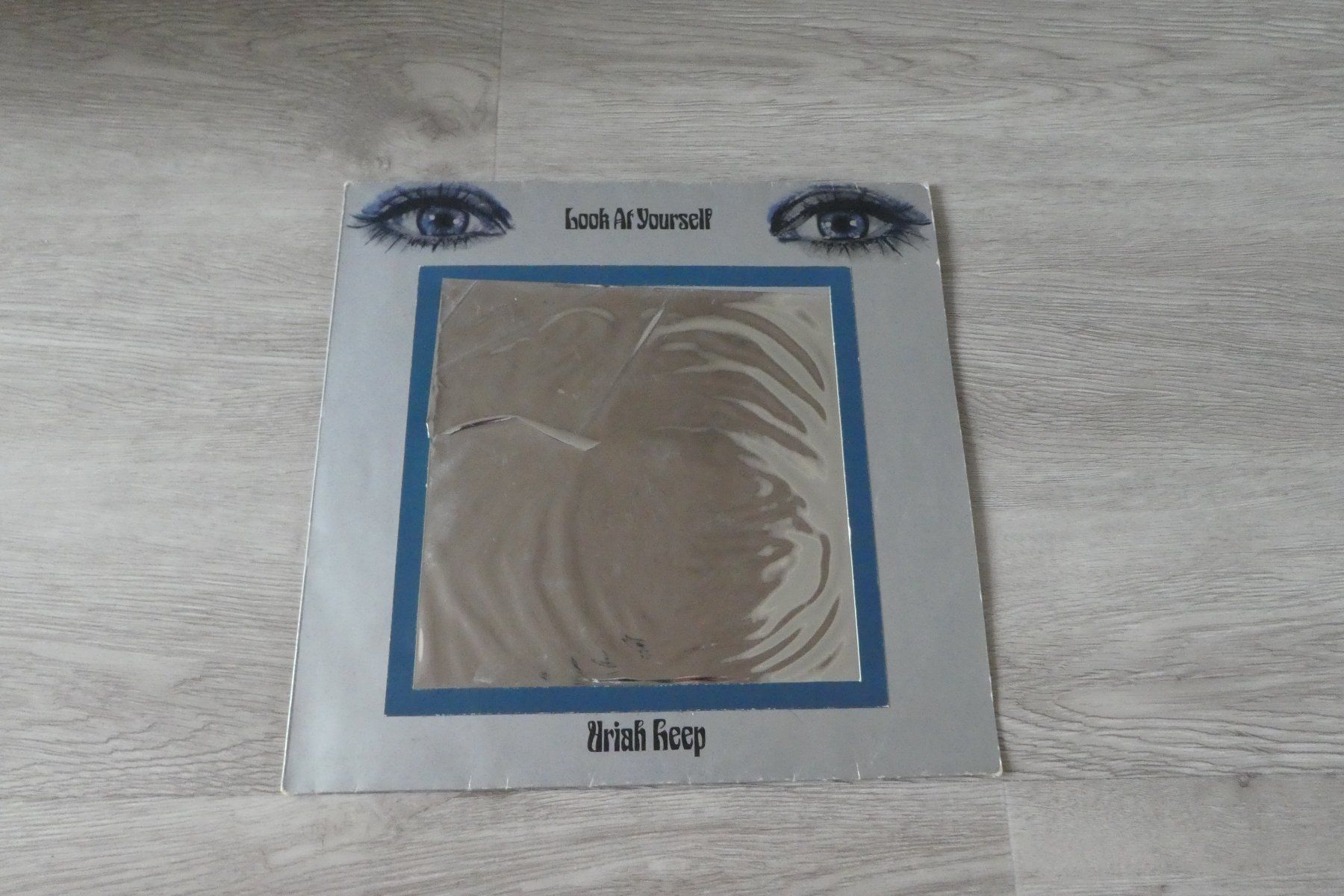 Schallplatten: Uriah Heeb Lp, Look at yourself. – Gebraucht aus Andelfingen von Annegret06
