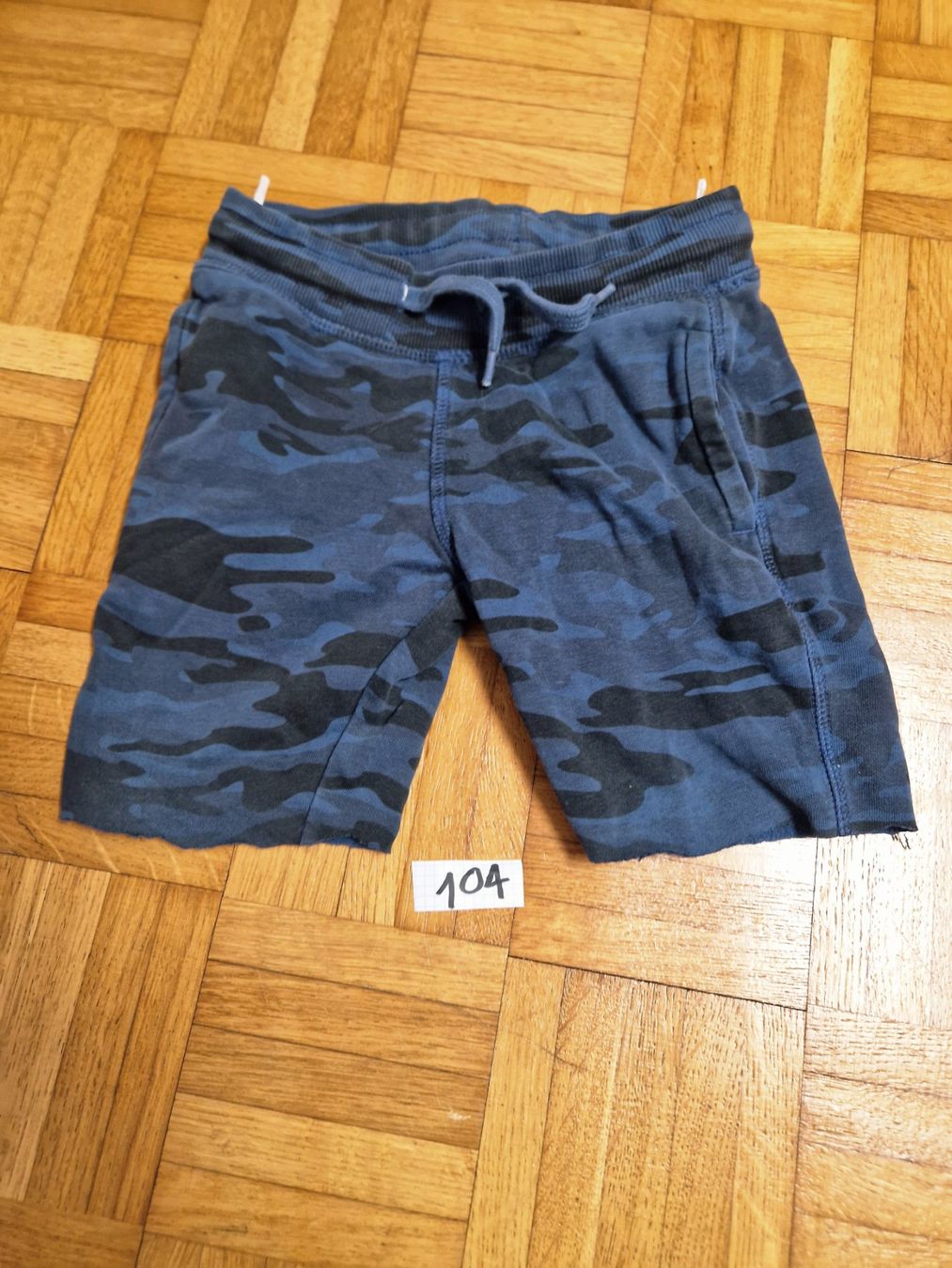 Pantaloni: Hose Grösse 104 – Usato da Stüsslingen venduto da white_angel86