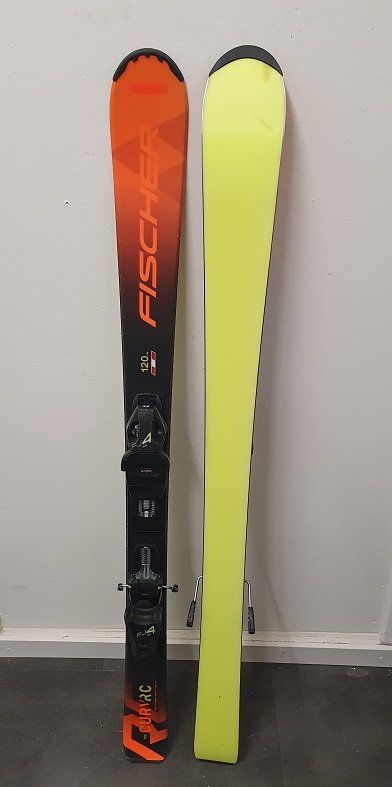 Fischer Skis: FISCHER CURV RC  120cm -TOP ANGEBOT- – D'occasion à Grabs par VUK10 1