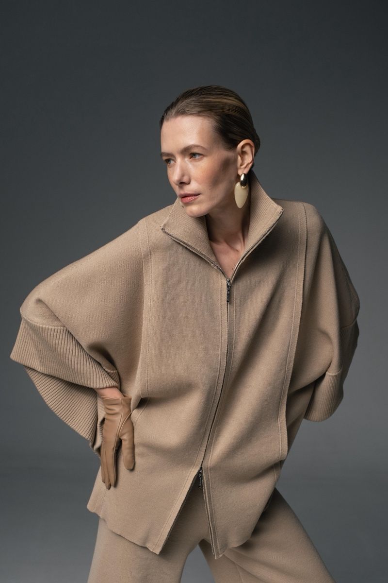 Sonstige Damenmode: Cape beige Grösse M gestreift neu – Neu und originalverpackt aus Bern von via_b7vt 2