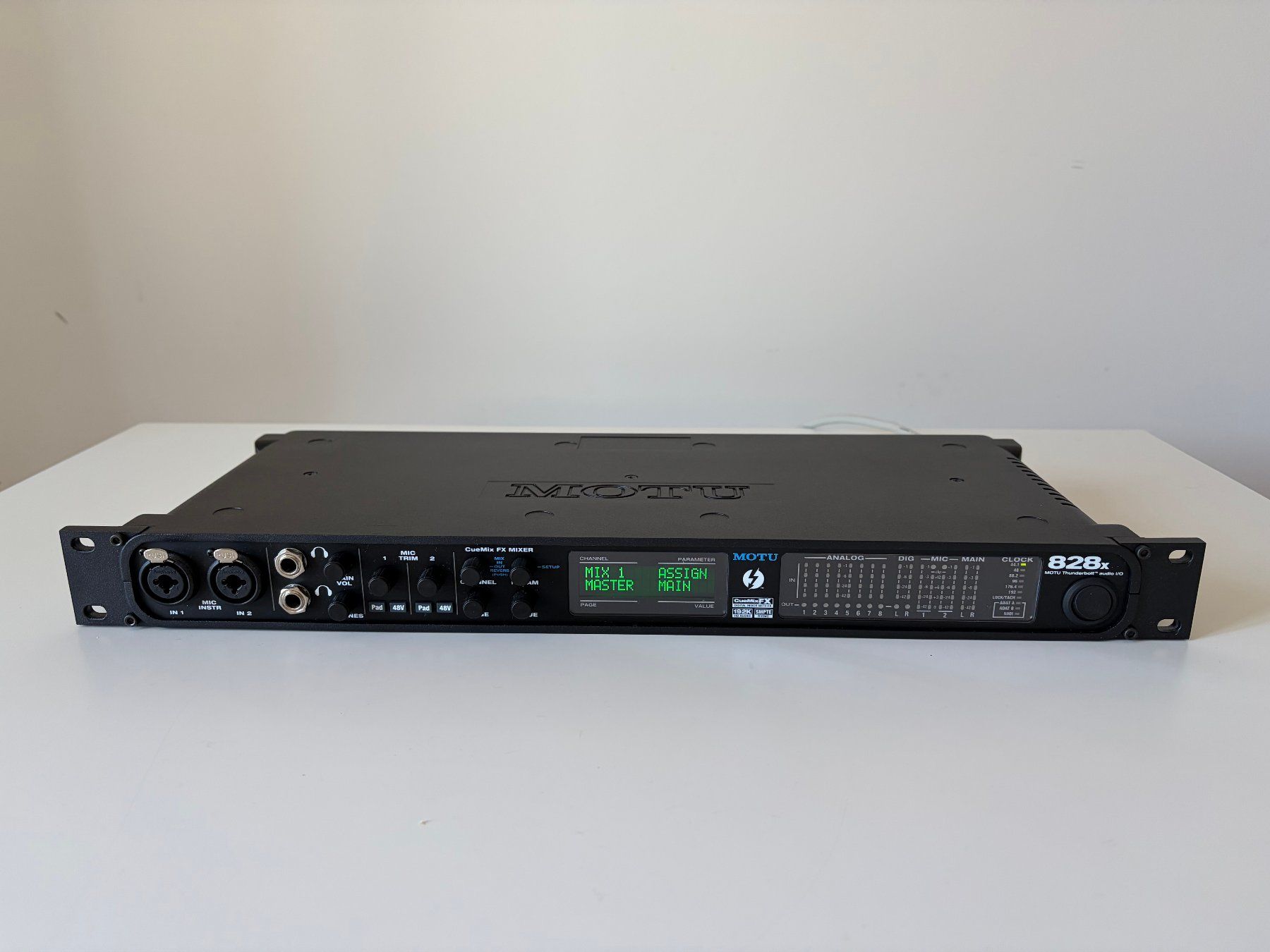 Attrezzatura per studi di registrazione: MOTU 828x - Studio Audio Interface (USB & Thunderbolt) – Usato da Stäfa venduto da Stefbe