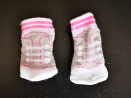 Süsse Babysocken für Puppen weiss-rosa-grau Sterne gestreift
