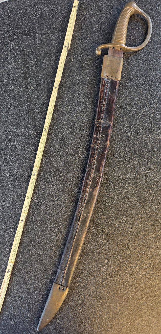 Stichwaffen: Antiker Säbel mit Scheide – Gebraucht aus Dübendorf von Cheibeguet 2