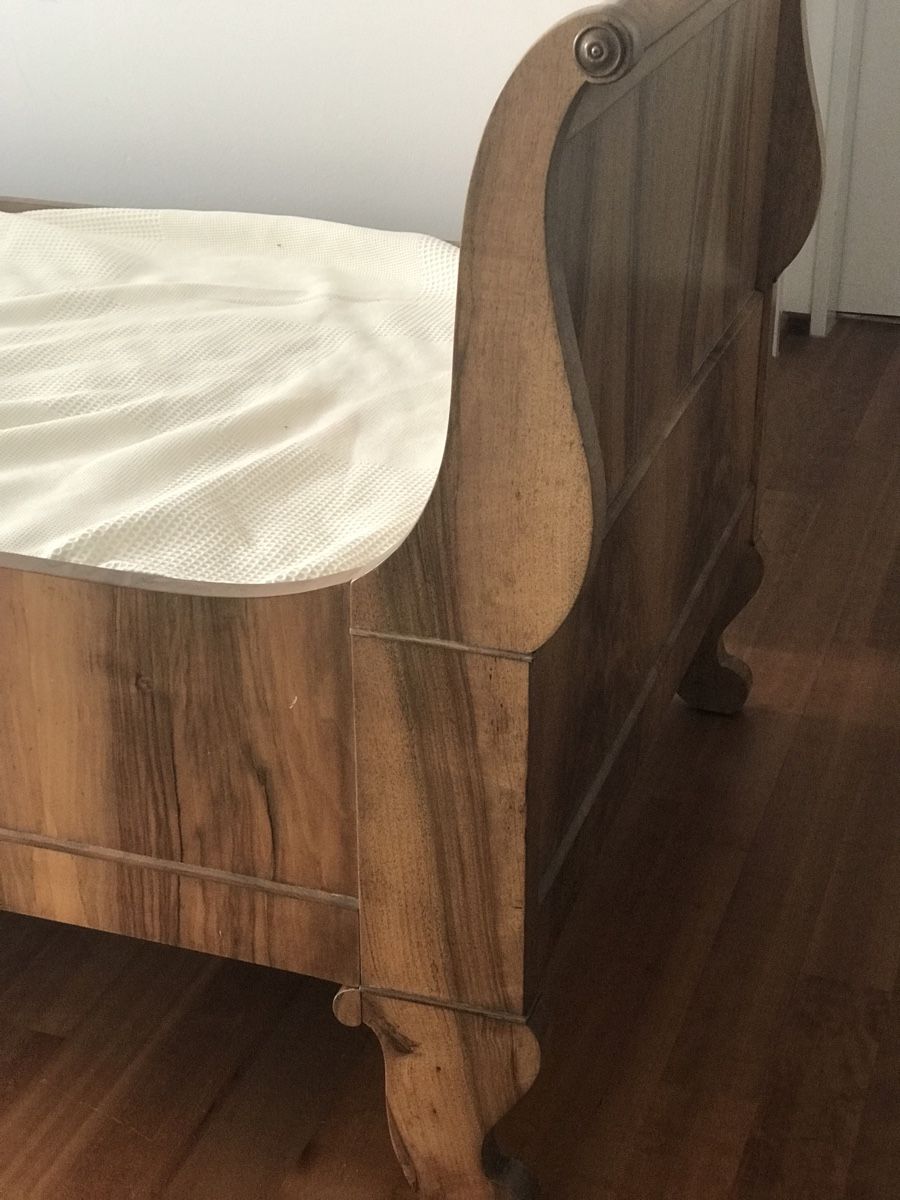 Letti: Elegantes Biedermeier Bett aus Kirschbaum – Usato da Wädenswil venduto da popey8820 2