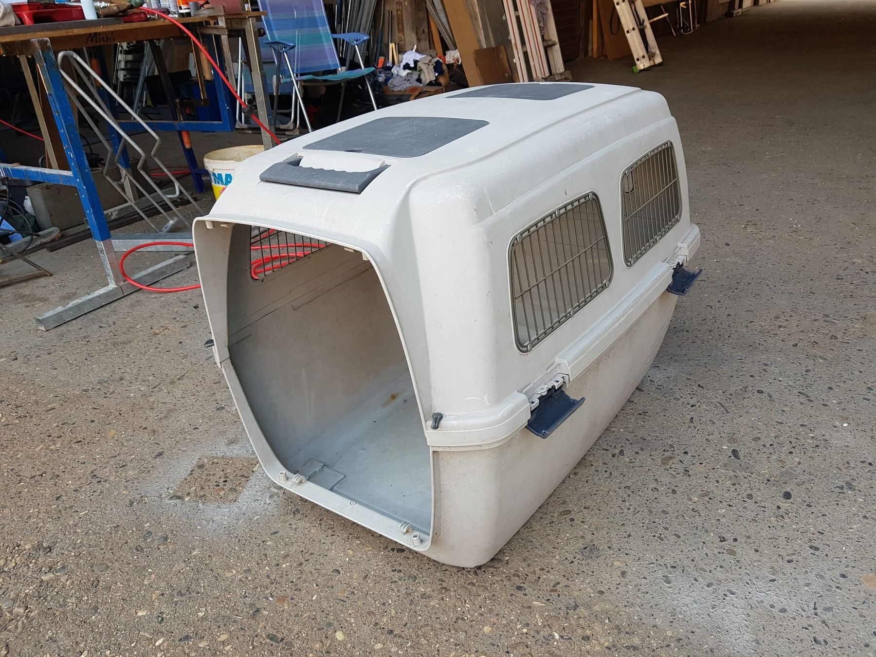 Liege- & Schlafplätze: Hunde Box - Tiertransport box - leicht – Gebraucht aus Bubendorf von meda0404 4