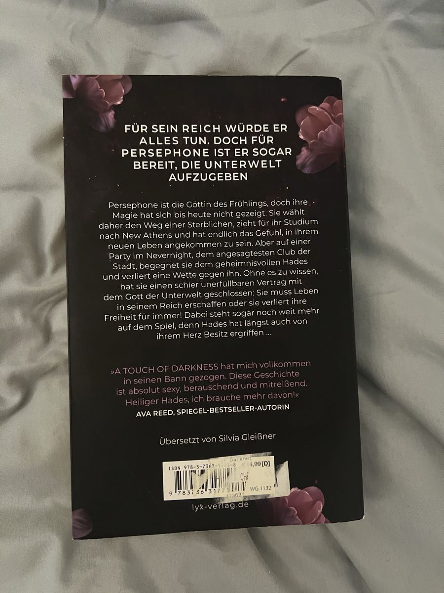 Bücher: A Touch of Darkness – Neu (gemäss Beschreibung) aus Glattbrugg von readsy 1