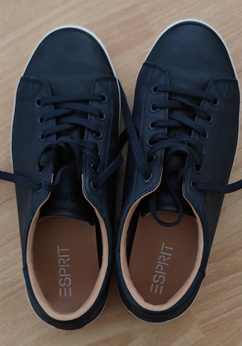 Esprit Scarpe da uomo: Scarpe Esprit Blu Scuro – Usato da Comano venduto da Mary922